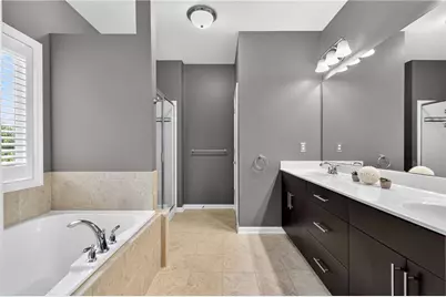1596 Habershal Road NW, Atlanta, GA 30318 - Photo 31
