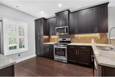 1596 Habershal Road NW, Atlanta, GA 30318 - Photo 17