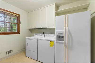 660 Grove Parkway SE, Marietta, GA 30067 - Photo 15