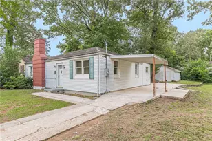 542 Walnut St, Hapeville, GA 30354 - Photo 1