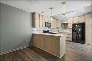 1831 D'Youville Ln, Atlanta, GA 30341 - Photo 7