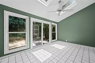 1831 D'Youville Ln, Atlanta, GA 30341 - Photo 9