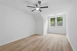 1490 Laurel Haven Ct, Lawrenceville, GA 30043 - Photo 25
