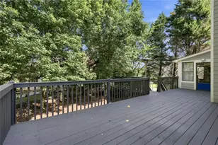 1735 Riverglen Dr, Suwanee, GA 30024 - Photo 51