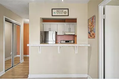 2285 Peachtree Road NE #909, Atlanta, GA 30309 - Photo 13