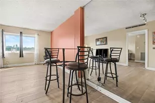 2285 Peachtree Rd NE, Atlanta, GA 30309 - Photo 7