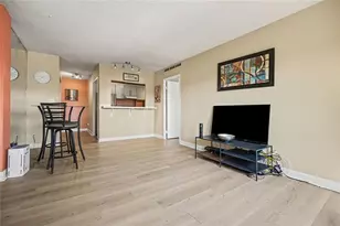 2285 Peachtree Rd NE, Atlanta, GA 30309 - Photo 11