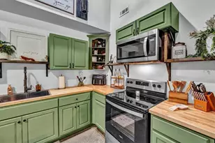 627 Johnstonville Rd, Barnesville, GA 30204 - Photo 13