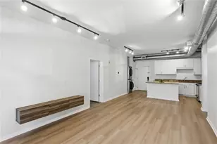 5300 Peachtree Rd, Atlanta, GA 30341 - Photo 13