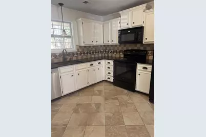 2907 Queen Anne Court, Atlanta, GA 30350 - Photo 5