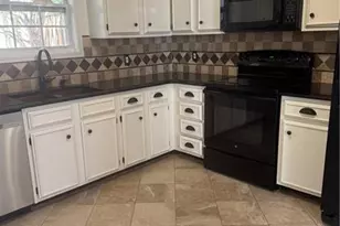 2907 Queen Anne Ct, Atlanta, GA 30350 - Photo 5