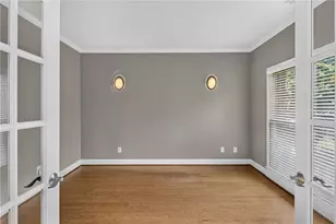 6010 Georgetown Park Dr, Norcross, GA 30071 - Photo 5