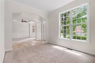 3665 Mystic Dr, Buford, GA 30519 - Photo 11