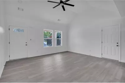 1084 W Adrian Circle SW, Conyers, GA 30094 - Photo 11