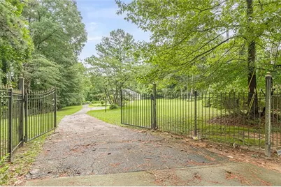 1940 Fairburn Road SW, Atlanta, GA 30331 - Photo 63