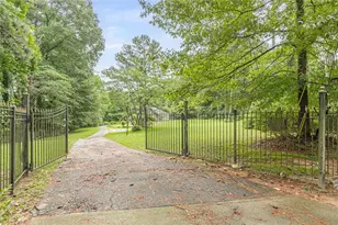 1940 Fairburn Rd SW, Atlanta, GA 30331 - Photo 63