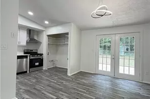 4003 Overland Trail, Snellville, GA 30039 - Photo 11