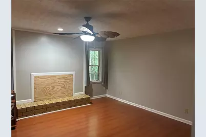 1966 Kensington High Street SW, Lilburn, GA 30047 - Photo 17