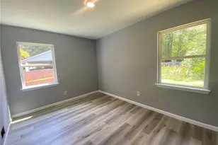 2830 Allegro Dr NW, Atlanta, GA 30318 - Photo 23