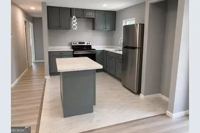 2830 Allegro Drive NW, Atlanta, GA 30318 - Photo 3