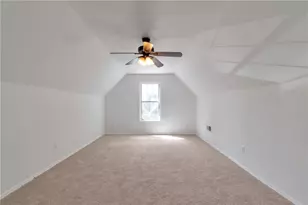 2197 Oakland Walk Dr, Lawrenceville, GA 30044 - Photo 17