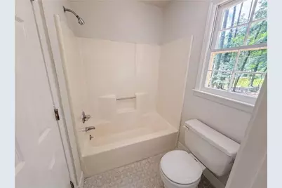 4379 Inns Brook Drive, Snellville, GA 30039 - Photo 15