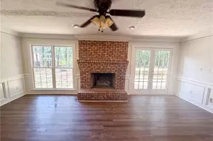 4379 Inns Brook Dr, Snellville, GA 30039 - Photo 3