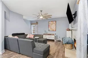 1075 S Bethany Creek Dr, Alpharetta, GA 30004 - Photo 13