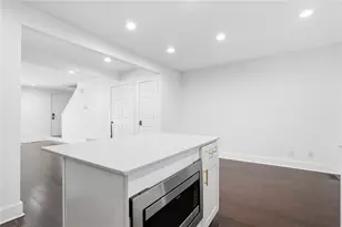2226 Spring Walk Ct, Atlanta, GA 30341 - Photo 11