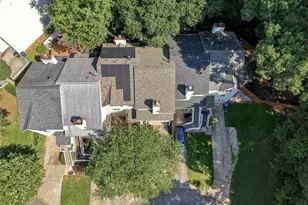 2226 Spring Walk Ct, Atlanta, GA 30341 - Photo 31