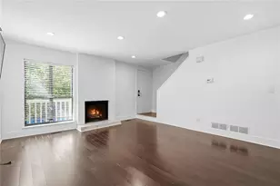 2226 Spring Walk Ct, Atlanta, GA 30341 - Photo 3