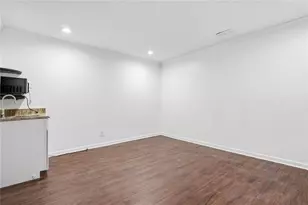 2226 Spring Walk Ct, Atlanta, GA 30341 - Photo 19