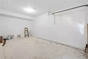 2226 Spring Walk Ct, Atlanta, GA 30341 - Photo 27