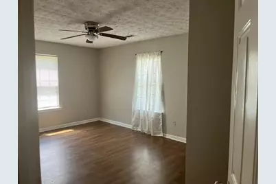 1131 Classic Trail #B, Monroe, GA 30655 - Photo 11
