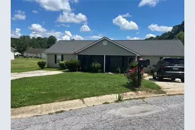 1131 Classic Trail #B, Monroe, GA 30655 - Photo 1