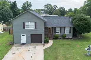 3802 Saddle Ridge Dr, Snellville, GA 30039 - Photo 3