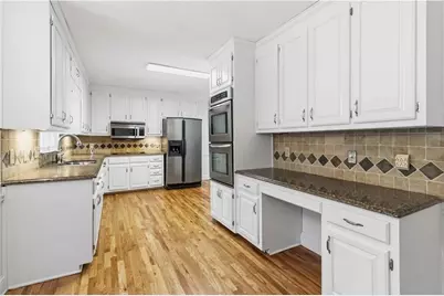 275 Sageglen, Lawrenceville, GA 30044 - Photo 7