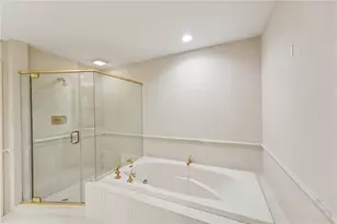 9415 Huntcliff Trce, Sandy Springs, GA 30350 - Photo 33