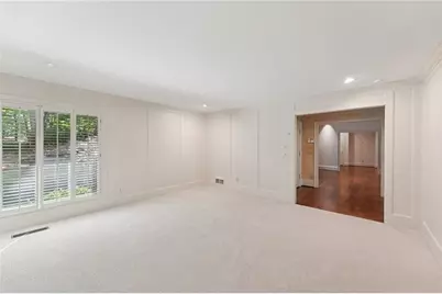9415 Huntcliff Trace, Sandy Springs, GA 30350 - Photo 19
