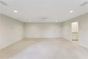 9415 Huntcliff Trce, Sandy Springs, GA 30350 - Photo 29
