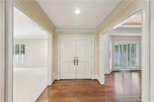 9415 Huntcliff Trce, Sandy Springs, GA 30350 - Photo 3