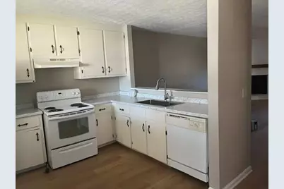 1290 Knoll Court NW #B, Conyers, GA 30012 - Photo 3