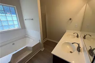 420 Rockbass Rd, Suwanee, GA 30024 - Photo 39