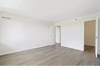 2460 Peachtree Road NE #1404, Atlanta, GA 30305 - Photo 29