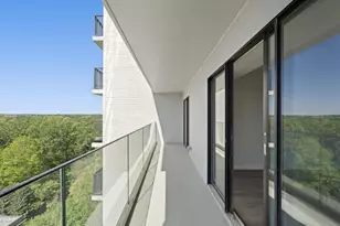 2460 Peachtree Road NE, Atlanta, GA 30305 - Photo 17