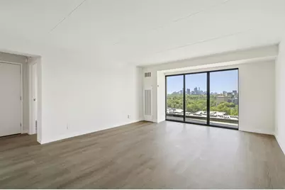 2460 Peachtree Road NE #1404, Atlanta, GA 30305 - Photo 9