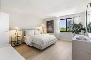 2460 Peachtree Road NE, Atlanta, GA 30305 - Photo 25