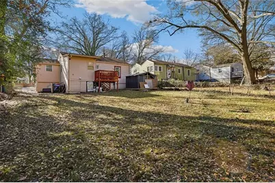 2383 Baker Road NW, Atlanta, GA 30318 - Photo 19