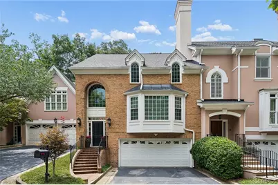 682 S Ponce Court NE, Atlanta, GA 30307 - Photo 3