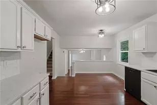 3242 Boulder Brook Dr, Lithonia, GA 30038 - Photo 11